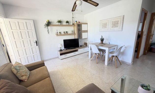 Resale - Apartment / flat -
Orihuela Costa - Villamartin