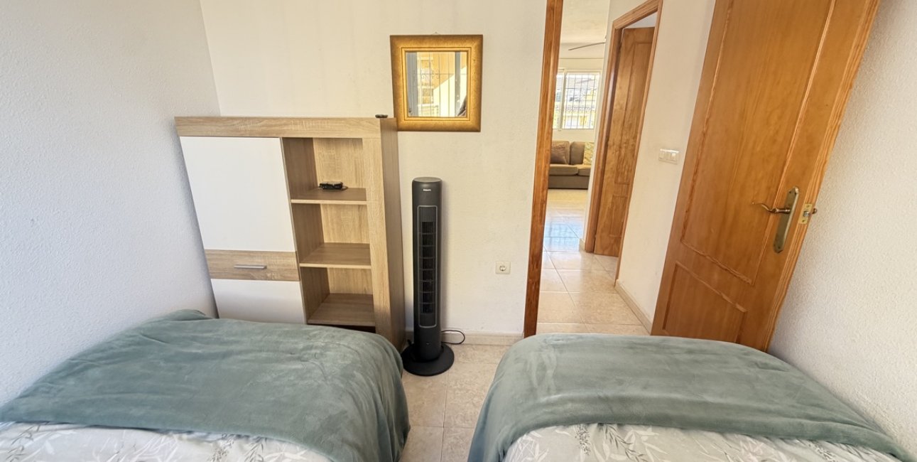 Resale - Apartment / flat -
Orihuela Costa - Villamartin