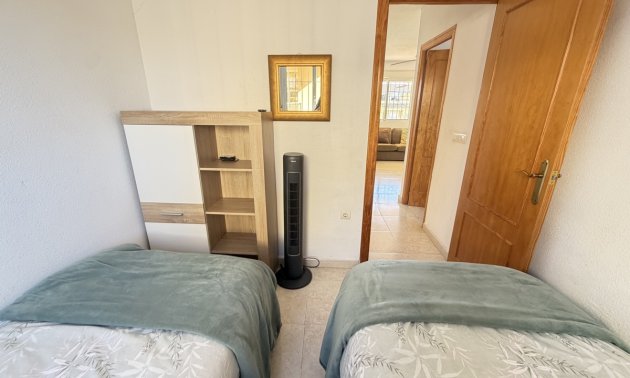 Resale - Apartment / flat -
Orihuela Costa - Villamartin