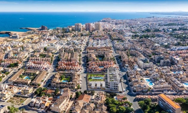 New Build - Townhouse -
Torrevieja - Frutales - Rosaleda