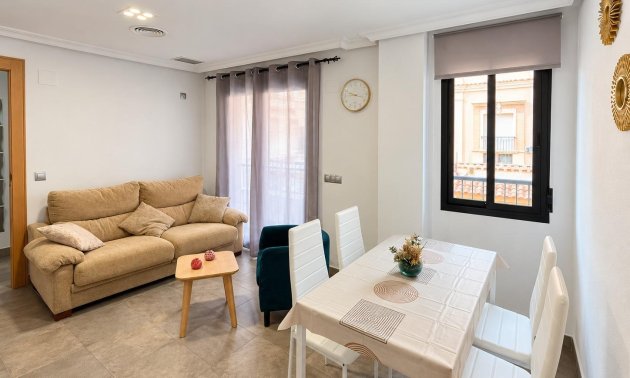 Rynek wtórny - Mieszkanie  -
Torrevieja - La Mata