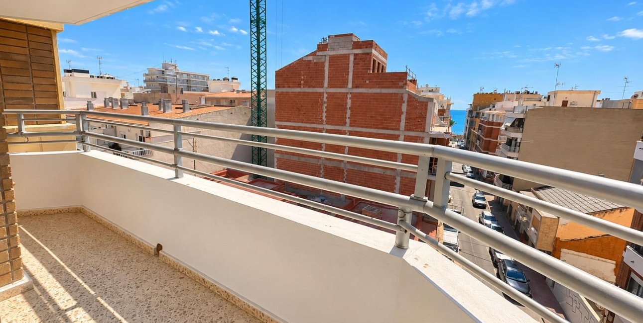 Reventa - Apartamento / piso -
Torrevieja - Playa del Cura