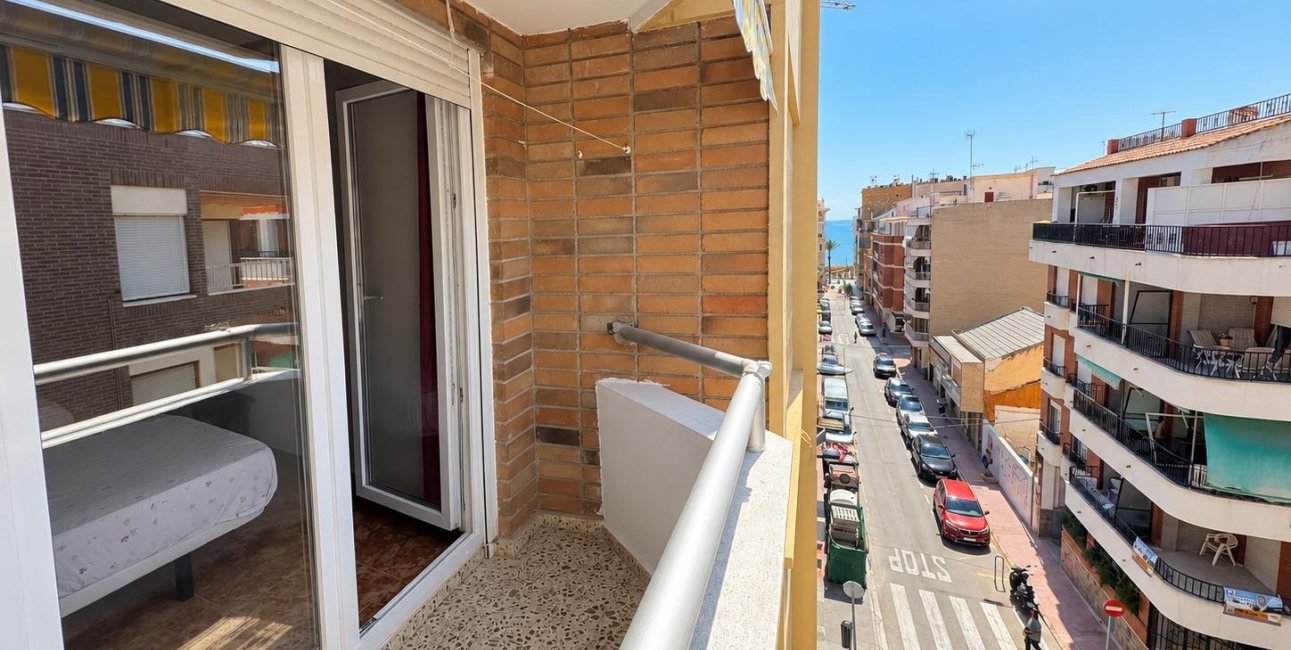 Reventa - Apartamento / piso -
Torrevieja - Playa del Cura