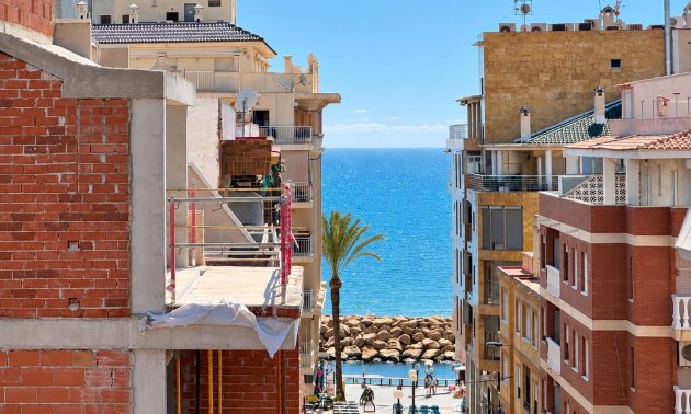 Reventa - Apartamento / piso -
Torrevieja - Playa del Cura