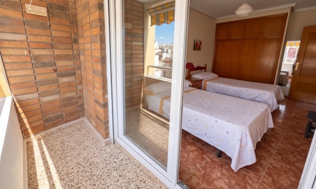 Reventa - Apartamento / piso -
Torrevieja - Playa del Cura