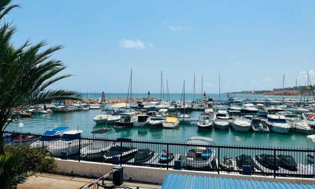 Resale - Apartment / flat -
Orihuela Costa - Dehesa de Campoamor
