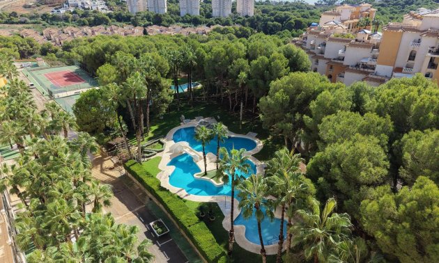 Resale - Apartment / flat -
Orihuela Costa - Dehesa de Campoamor
