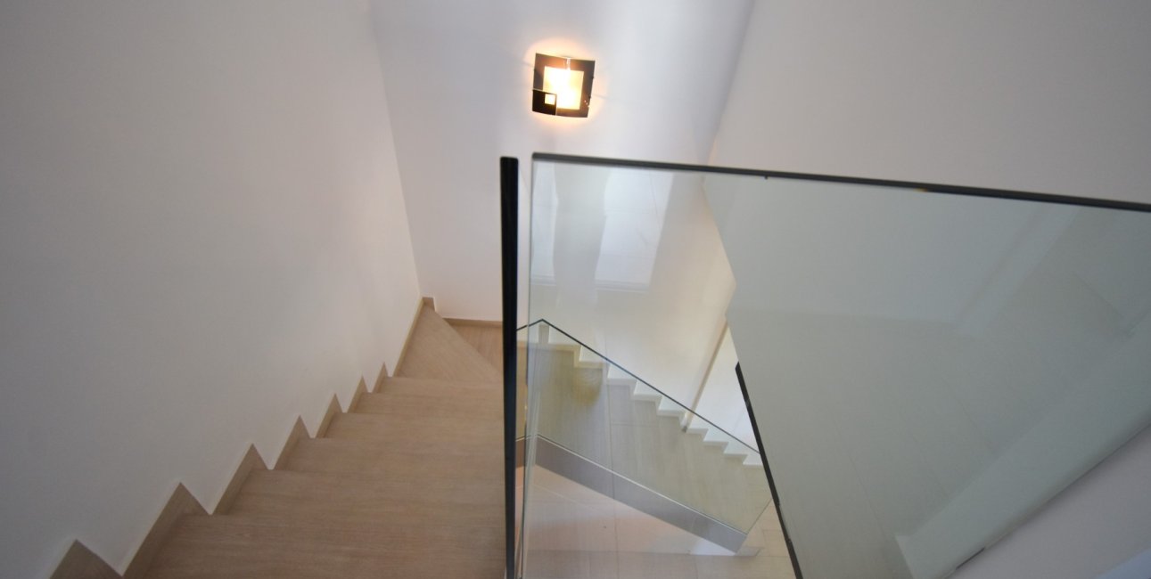 Resale - Townhouse -
Orihuela Costa - Lomas de Cabo Roig