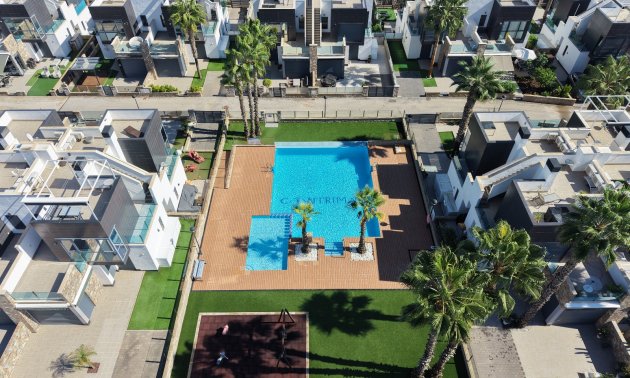 Resale - Townhouse -
Orihuela Costa - Lomas de Cabo Roig