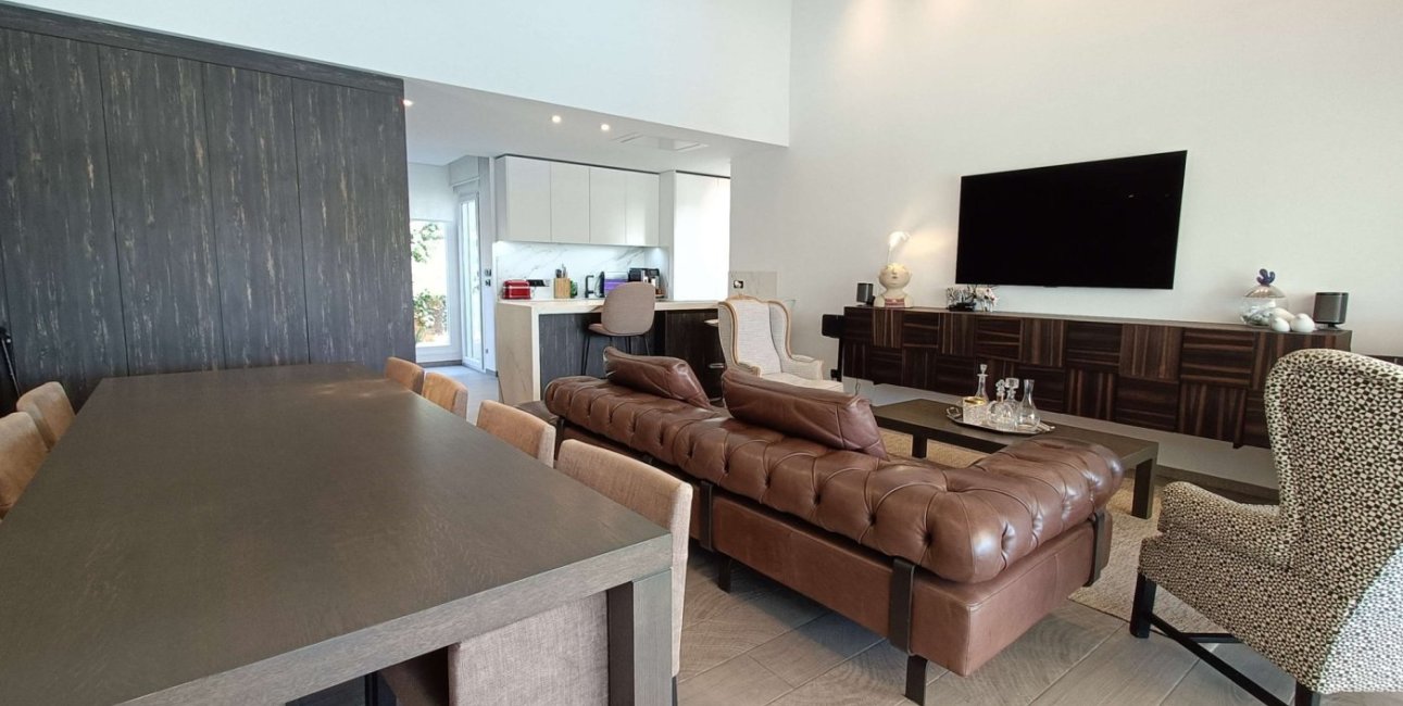 Resale - Villa -
Algorfa - La Finca Golf Resort
