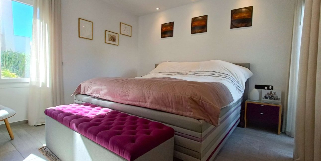Resale - Villa -
Algorfa - La Finca Golf Resort
