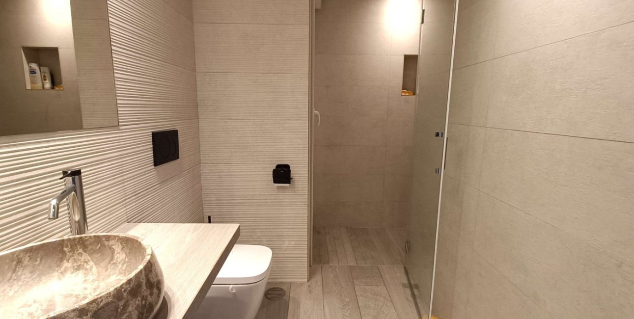 Resale - Villa -
Algorfa - La Finca Golf Resort