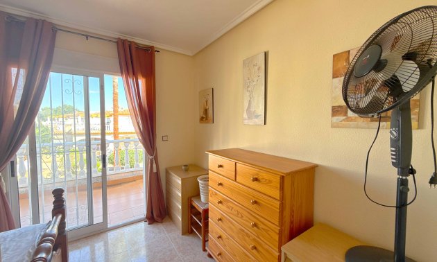 Resale - Townhouse -
Orihuela Costa - Los Dolses