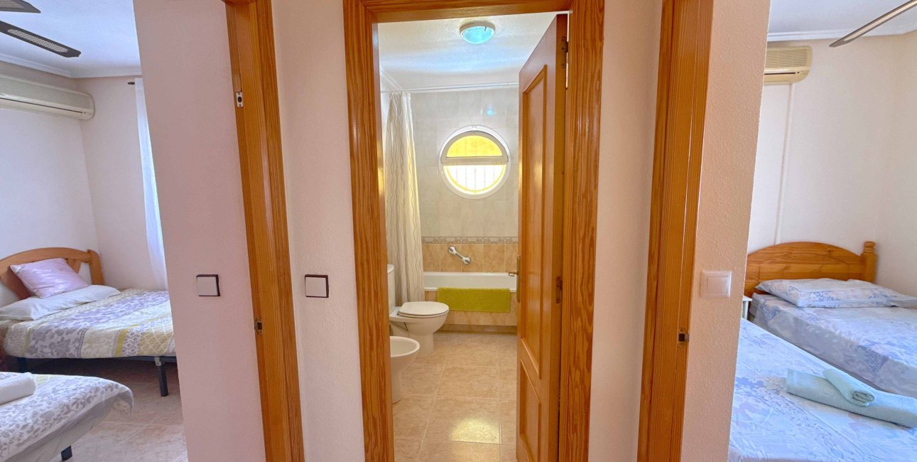 Resale - Townhouse -
Orihuela Costa - Los Dolses