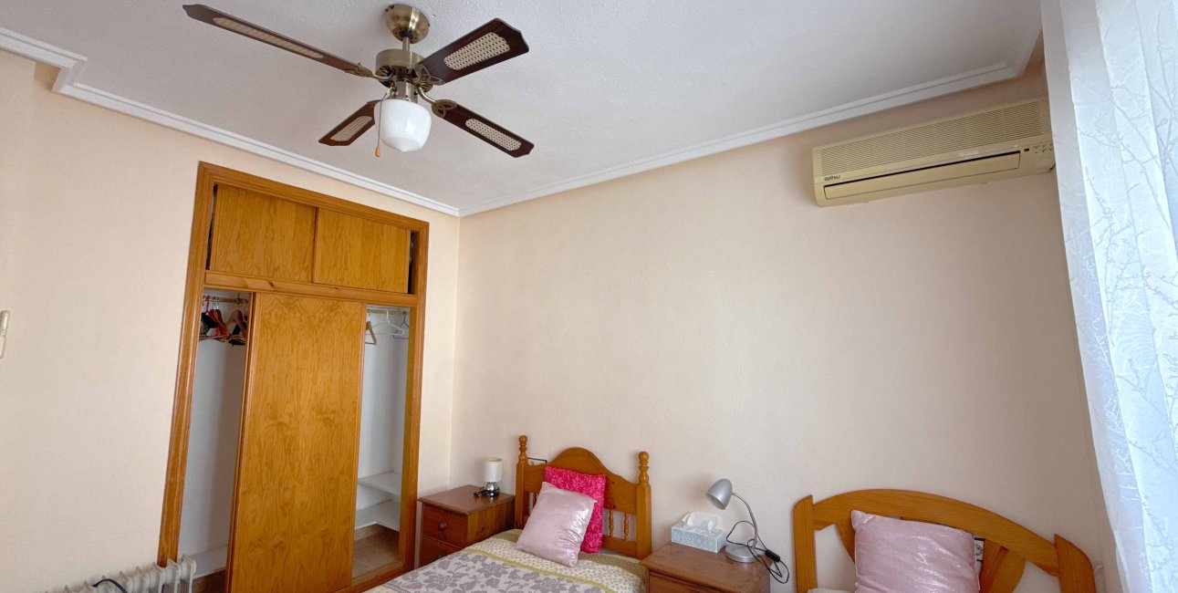 Resale - Townhouse -
Orihuela Costa - Los Dolses