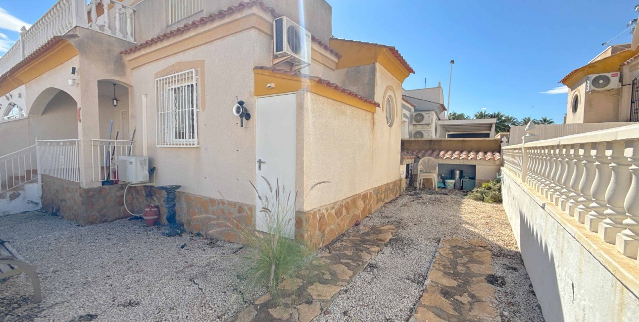 Resale - Townhouse -
Orihuela Costa - Los Dolses