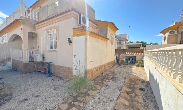 Resale - Townhouse -
Orihuela Costa - Los Dolses