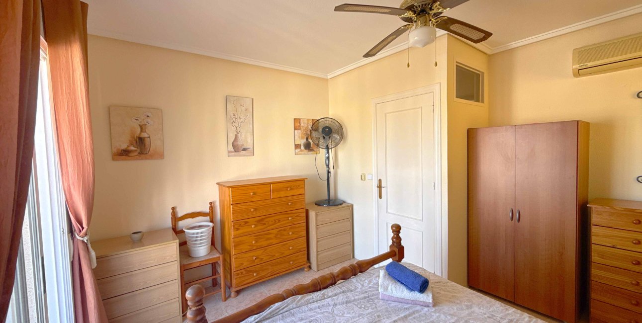 Resale - Townhouse -
Orihuela Costa - Los Dolses