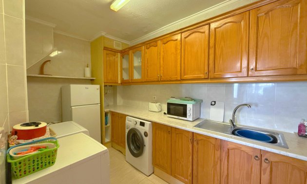 Resale - Townhouse -
Orihuela Costa - Los Dolses