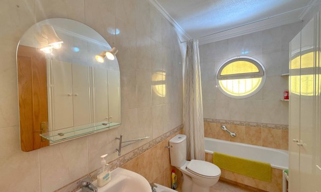 Resale - Townhouse -
Orihuela Costa - Los Dolses