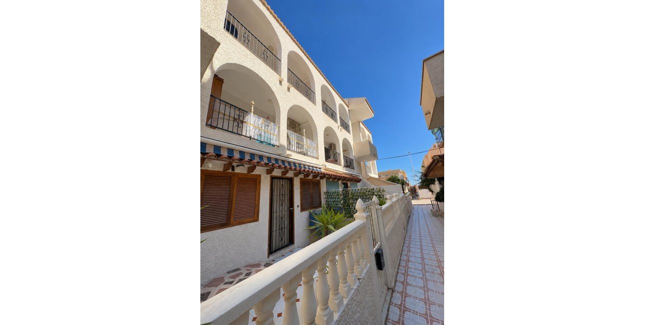 Rynek wtórny - Penthouse -
Torrevieja - La Mata