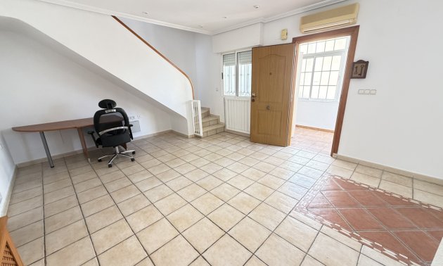 Reventa - Adosado -
Orihuela Costa - Los Balcones