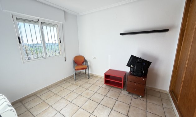 Reventa - Adosado -
Orihuela Costa - Los Balcones