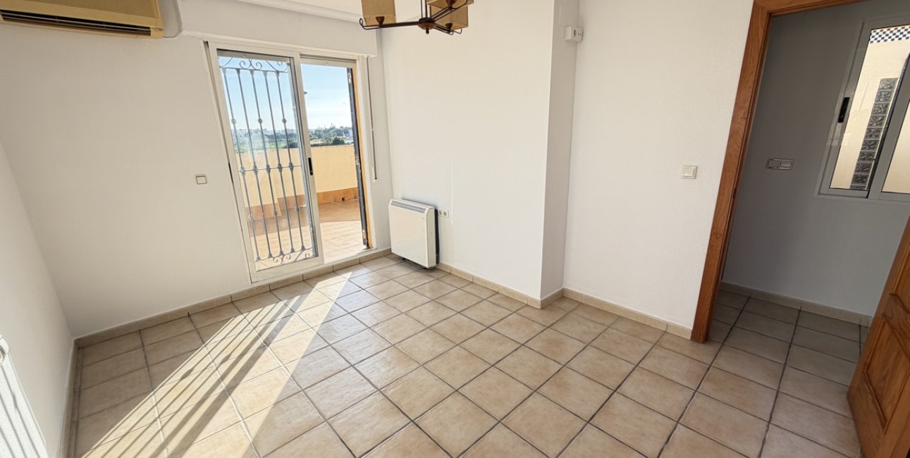 Reventa - Adosado -
Orihuela Costa - Los Balcones