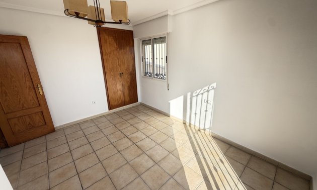Reventa - Adosado -
Orihuela Costa - Los Balcones