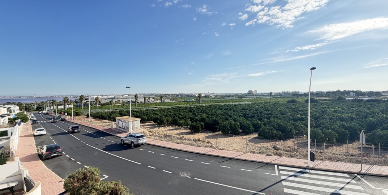 Reventa - Adosado -
Orihuela Costa - Los Balcones