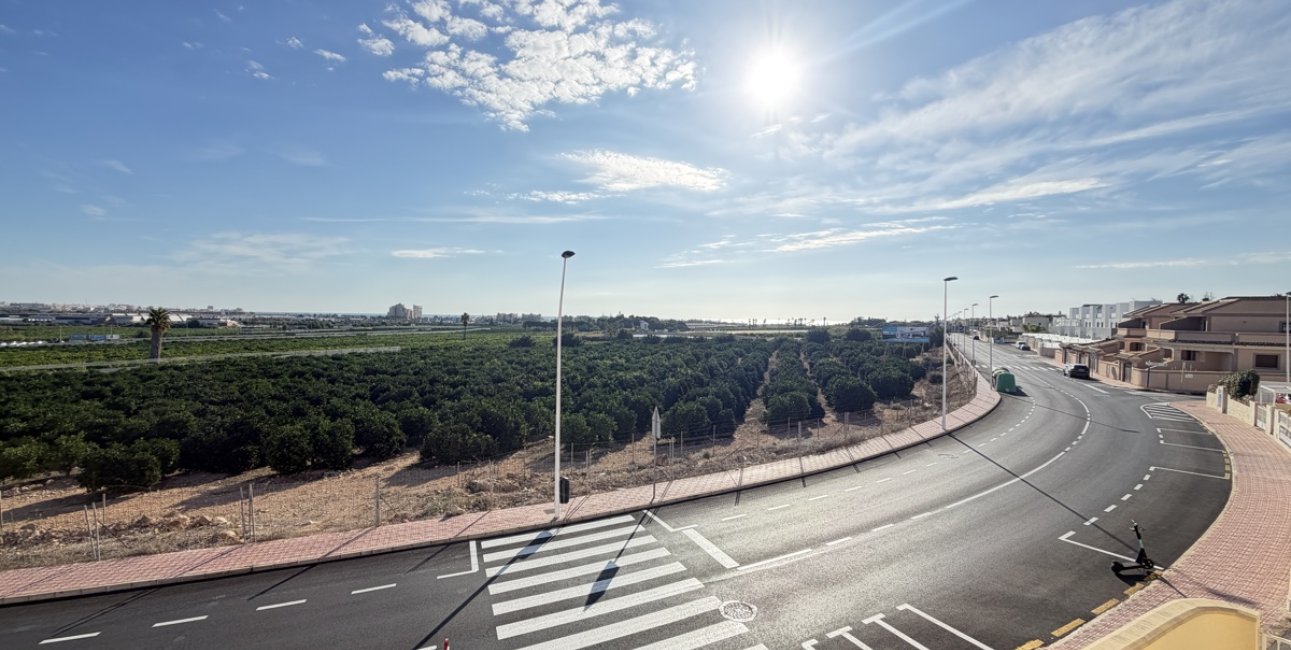 Reventa - Adosado -
Orihuela Costa - Los Balcones