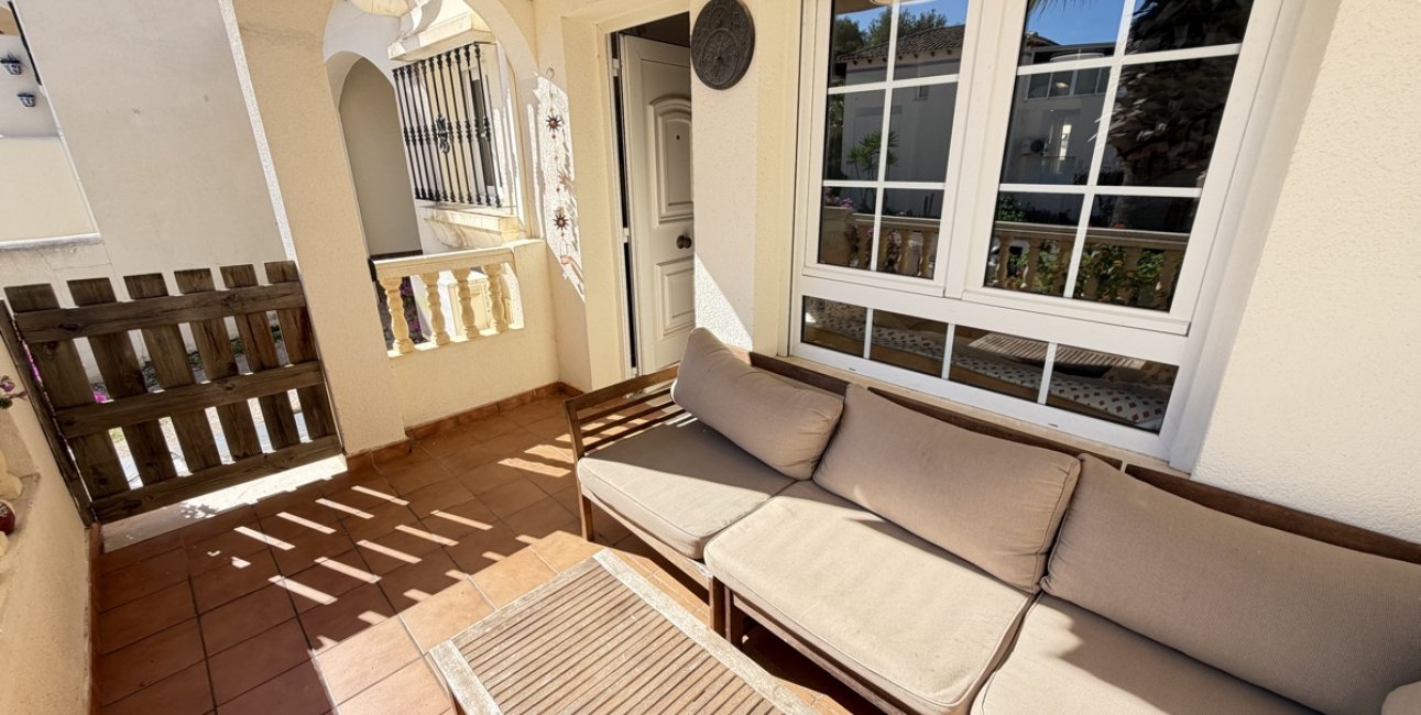 Resale - Bungalow -
Orihuela Costa - Las Ramblas