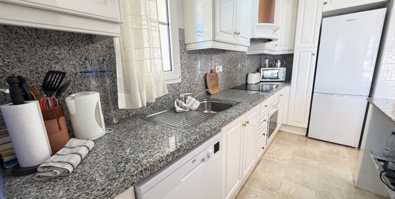 Resale - Bungalow -
Orihuela Costa - Las Ramblas