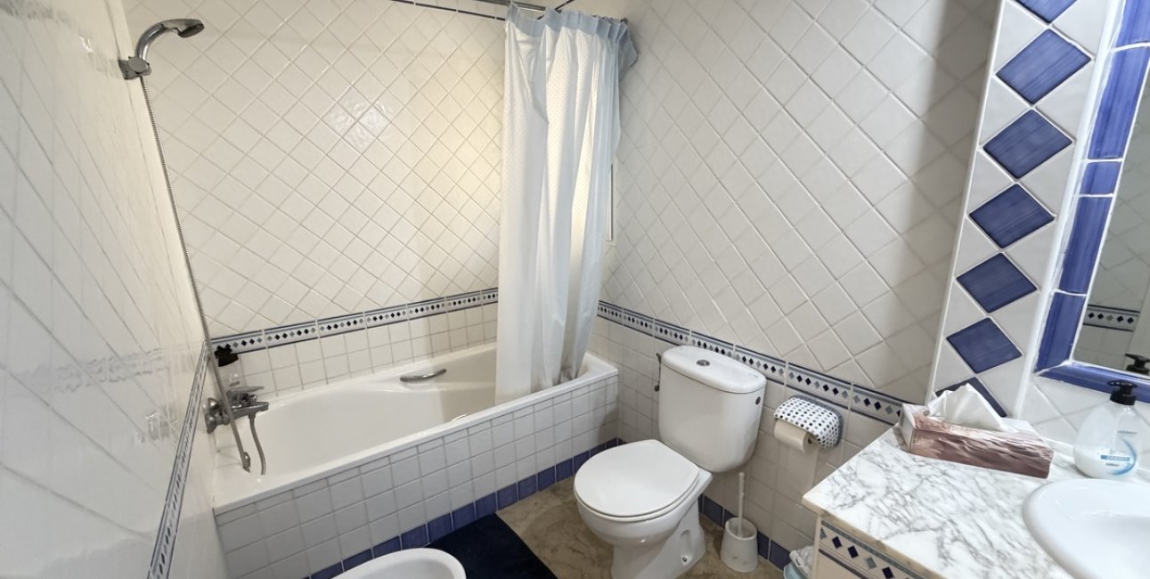 Resale - Bungalow -
Orihuela Costa - Las Ramblas