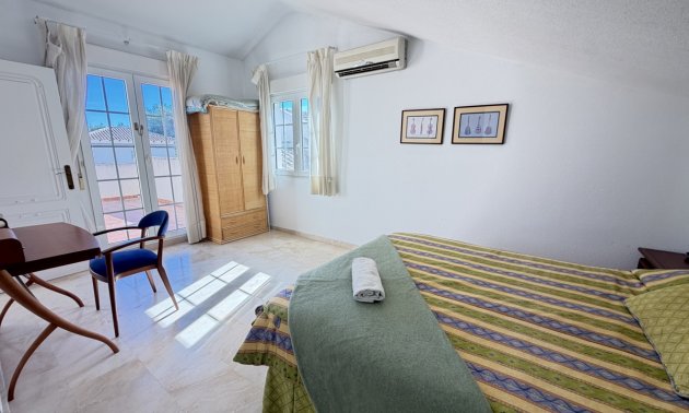 Resale - Bungalow -
Orihuela Costa - Las Ramblas