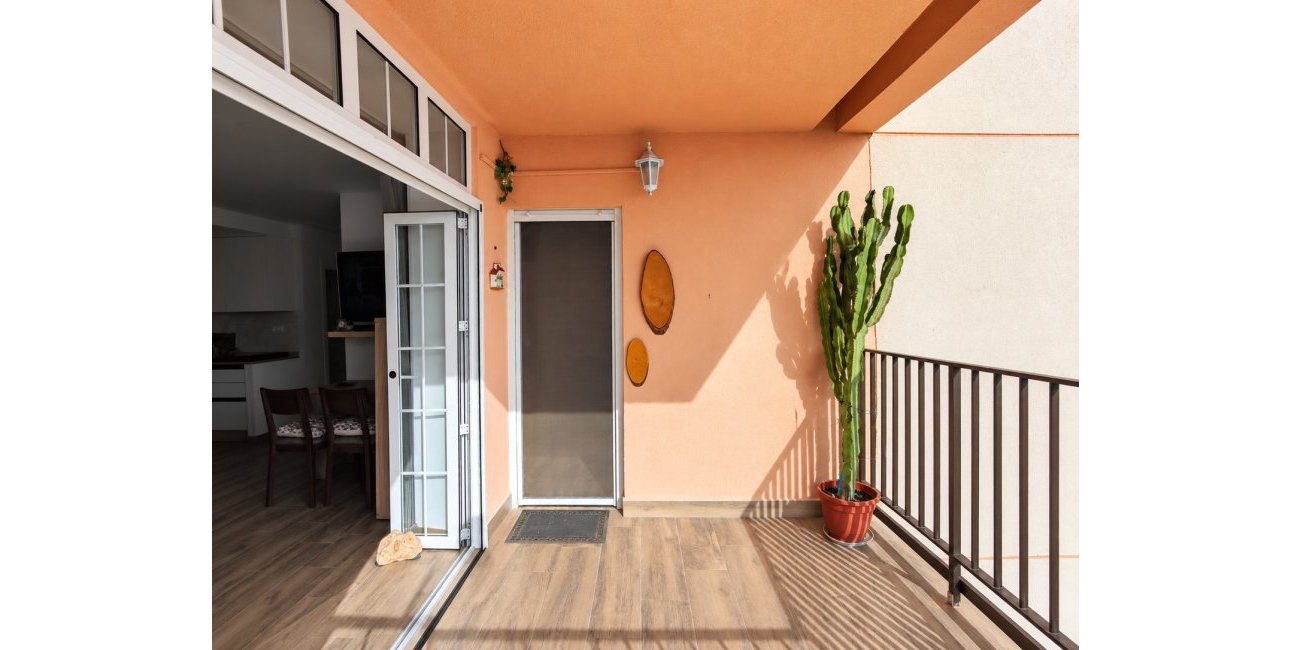 Resale - Apartment / flat -
Torrevieja - Torre La Mata