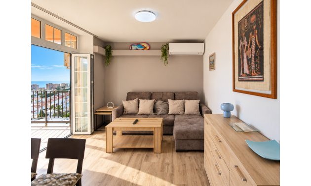 Resale - Apartment / flat -
Torrevieja - Torre La Mata
