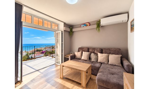 Resale - Apartment / flat -
Torrevieja - Torre La Mata