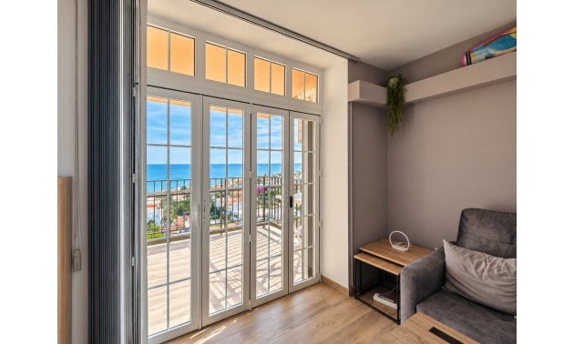 Resale - Apartment / flat -
Torrevieja - Torre La Mata