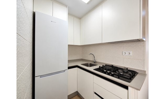 Resale - Apartment / flat -
Torrevieja - Torre La Mata