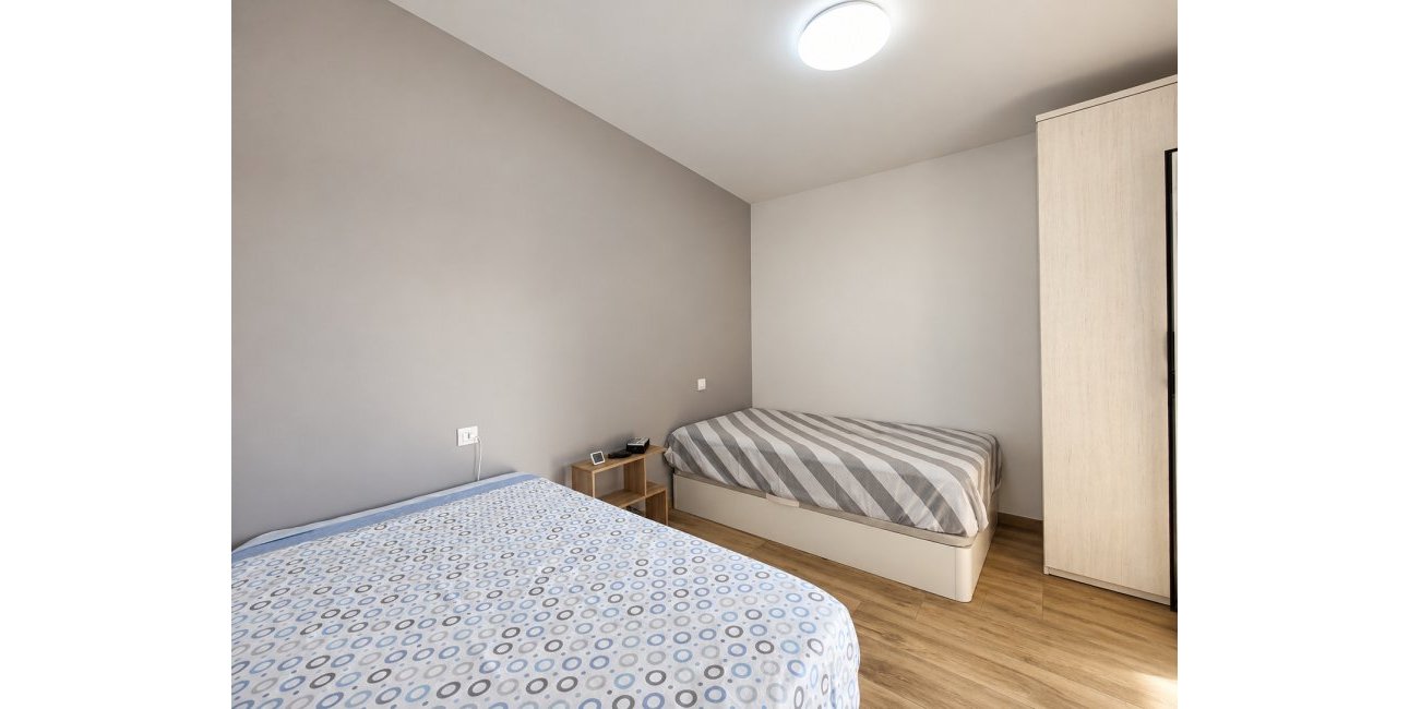 Resale - Apartment / flat -
Torrevieja - Torre La Mata