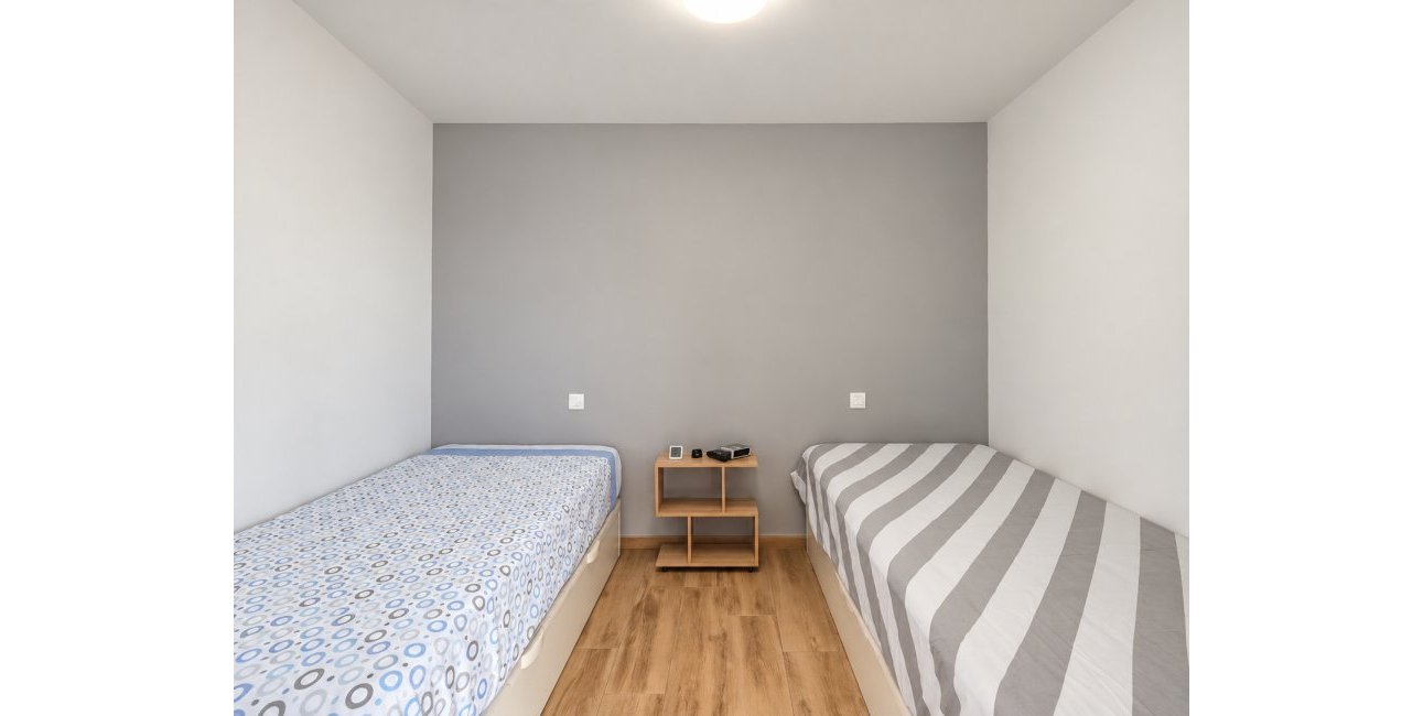Resale - Apartment / flat -
Torrevieja - Torre La Mata