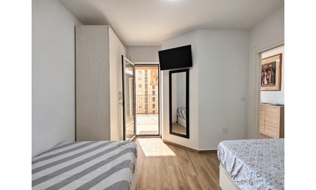 Resale - Apartment / flat -
Torrevieja - Torre La Mata