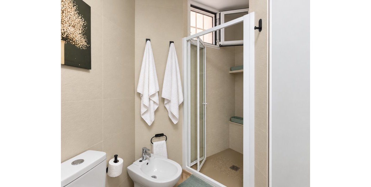 Resale - Apartment / flat -
Torrevieja - Torre La Mata