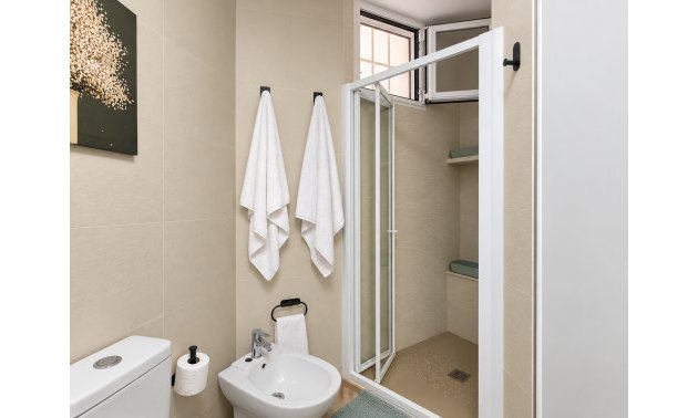 Resale - Apartment / flat -
Torrevieja - Torre La Mata