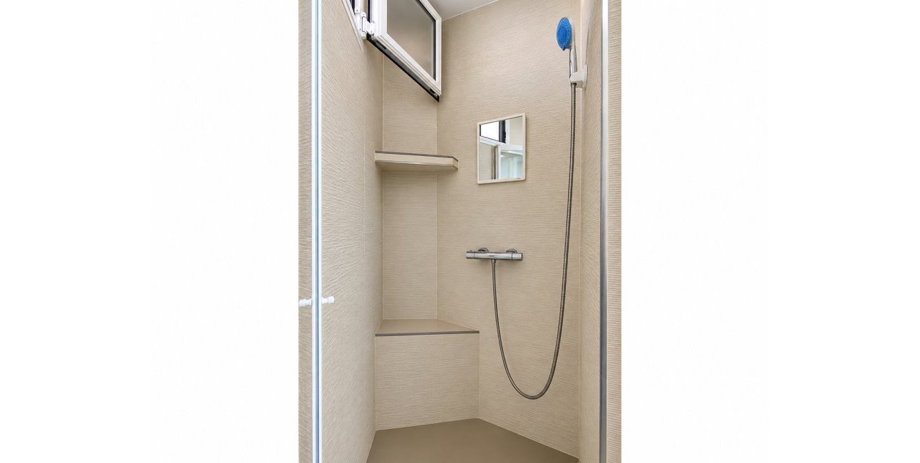 Resale - Apartment / flat -
Torrevieja - Torre La Mata