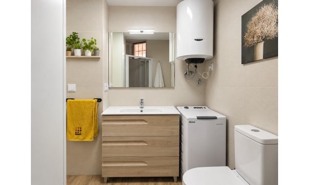 Resale - Apartment / flat -
Torrevieja - Torre La Mata