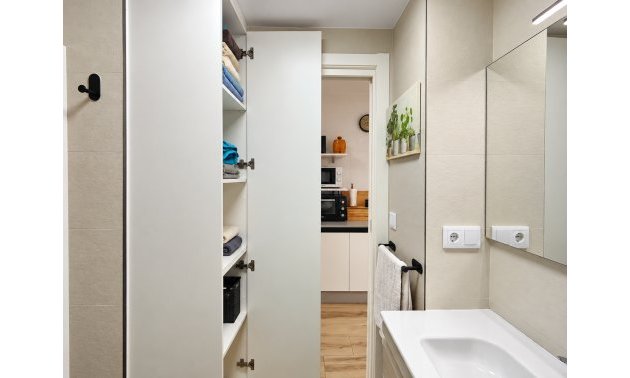 Resale - Apartment / flat -
Torrevieja - Torre La Mata