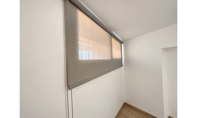 Resale - Apartment / flat -
Torrevieja - Torre La Mata