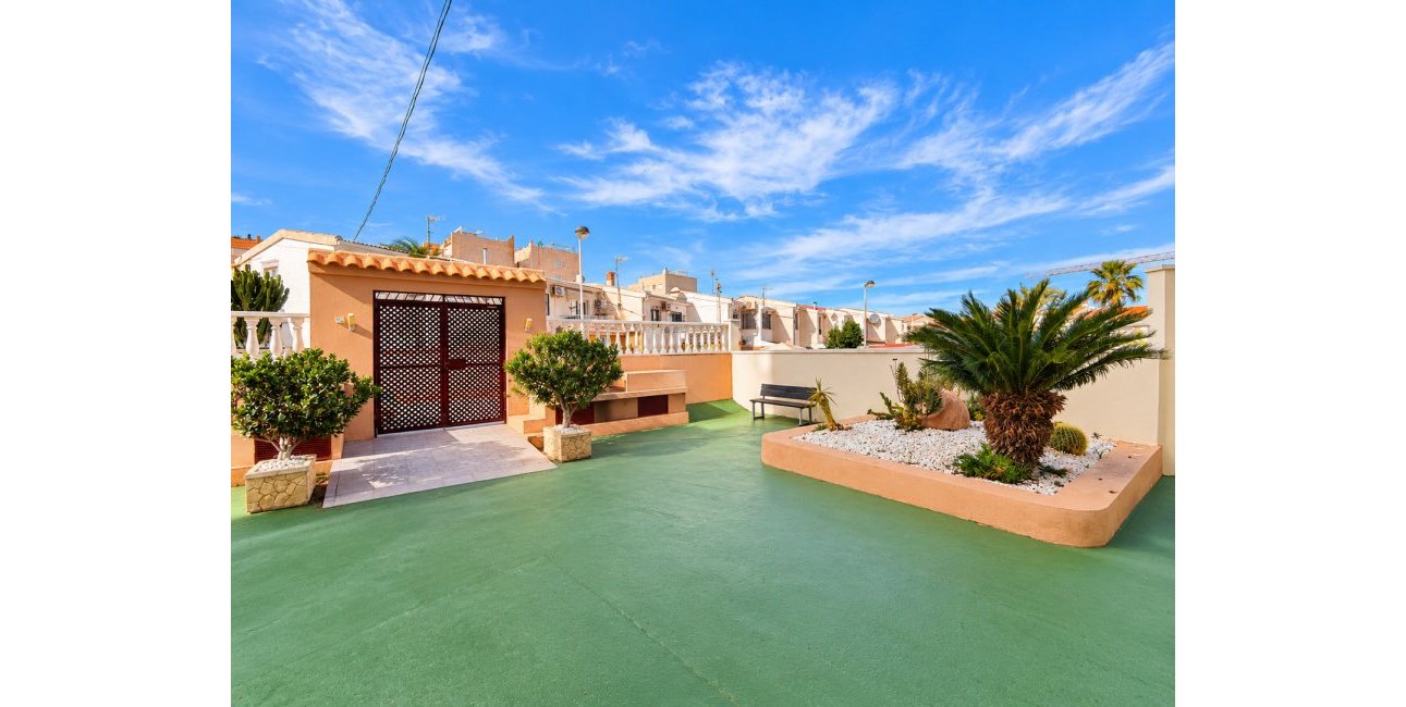Resale - Apartment / flat -
Torrevieja - Torre La Mata